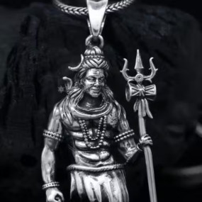 Pack of 2 pic latest hanuman Ji and shiv ji locket